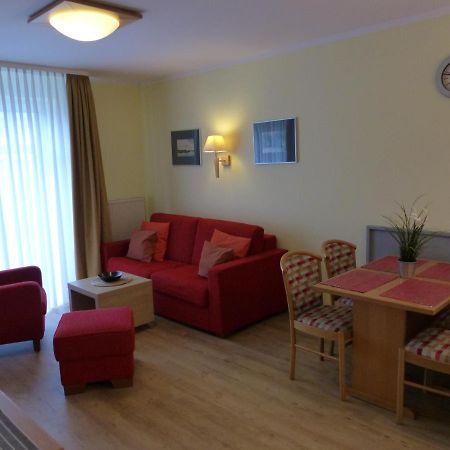 Ferienwohnung 12 - Seewald Haus Huehnergott Sellin  Bagian luar foto